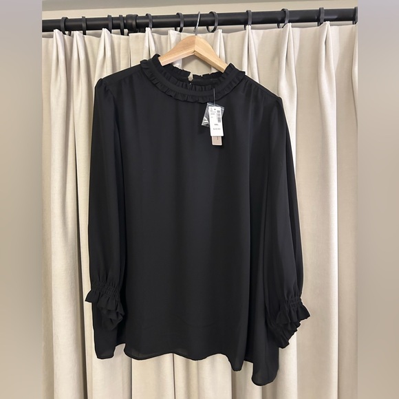 Reitmans Tops - Reitmans Black Ruffle Blouse XXL